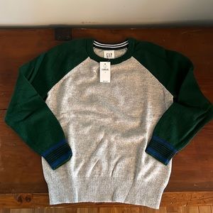 NWT kids gap sweater